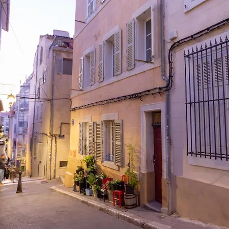 T2 Panier Vieux-Port Vue Notre Dame De La Garde Apartment Marseille Exterior photo