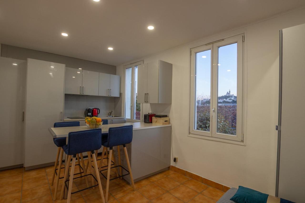 Apartment T2 Panier Vieux-port Vue Notre Dame De La Garde Marseille